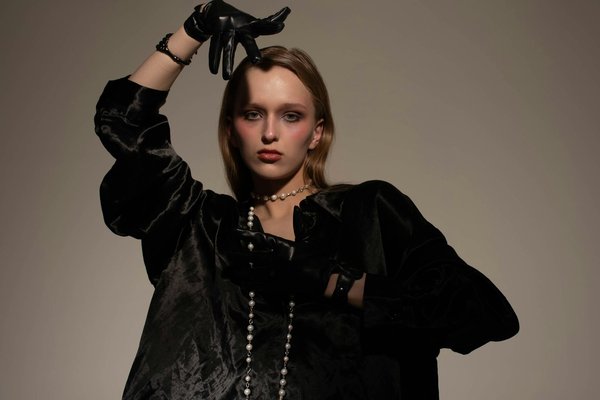 Évitez les erreurs courantes : guide indispensable des huiles essentielles pour magnifier votre beauté